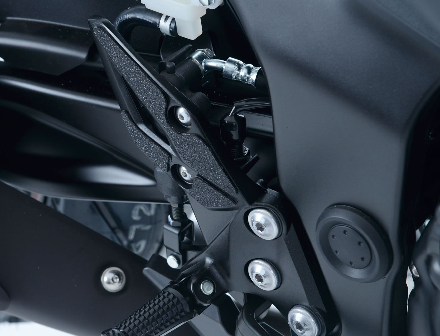 R&G Boot Guard Kit for Suzuki GSX-S750 '17- Main image