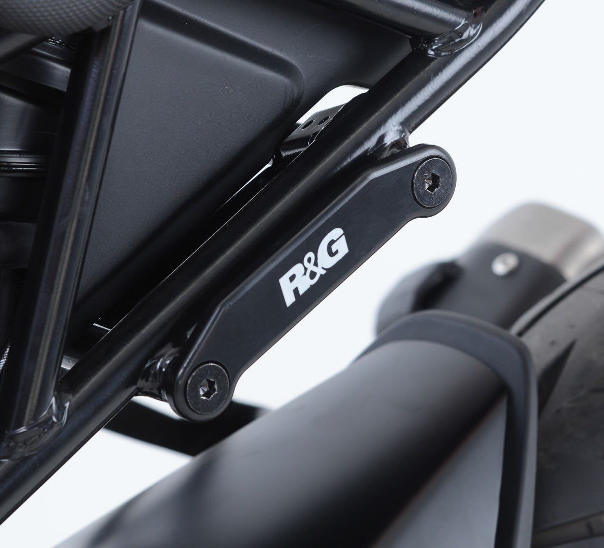 Rear Foot Rest Blanking Plate for KTM RC125 '17- / RC390 '17-'21 models Main image