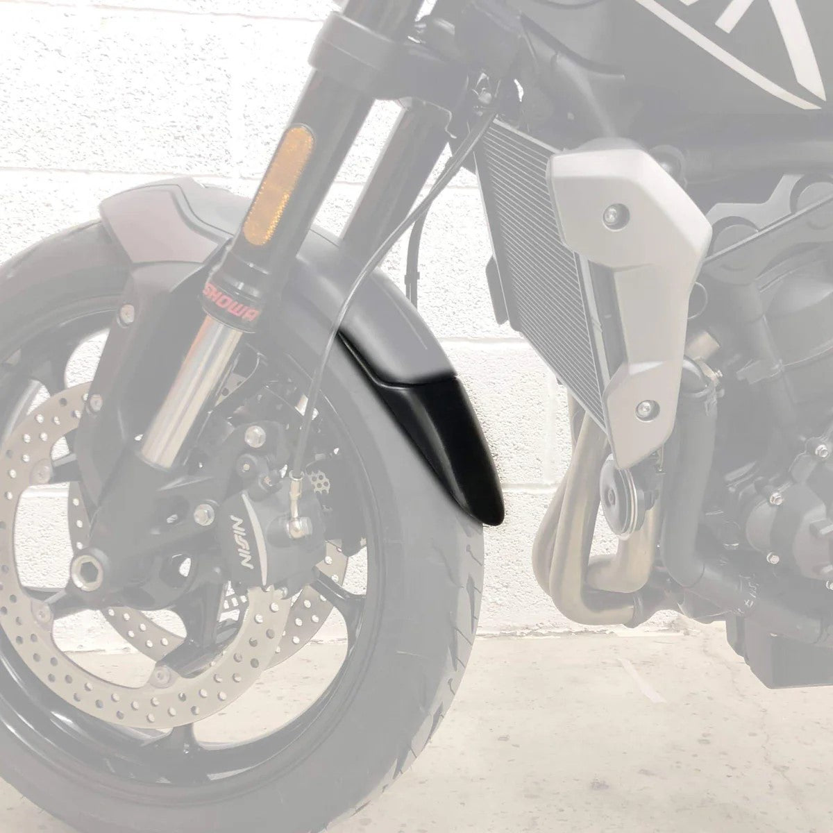 R&G Fender Extender for Triumph Trident 660 '21- Main image