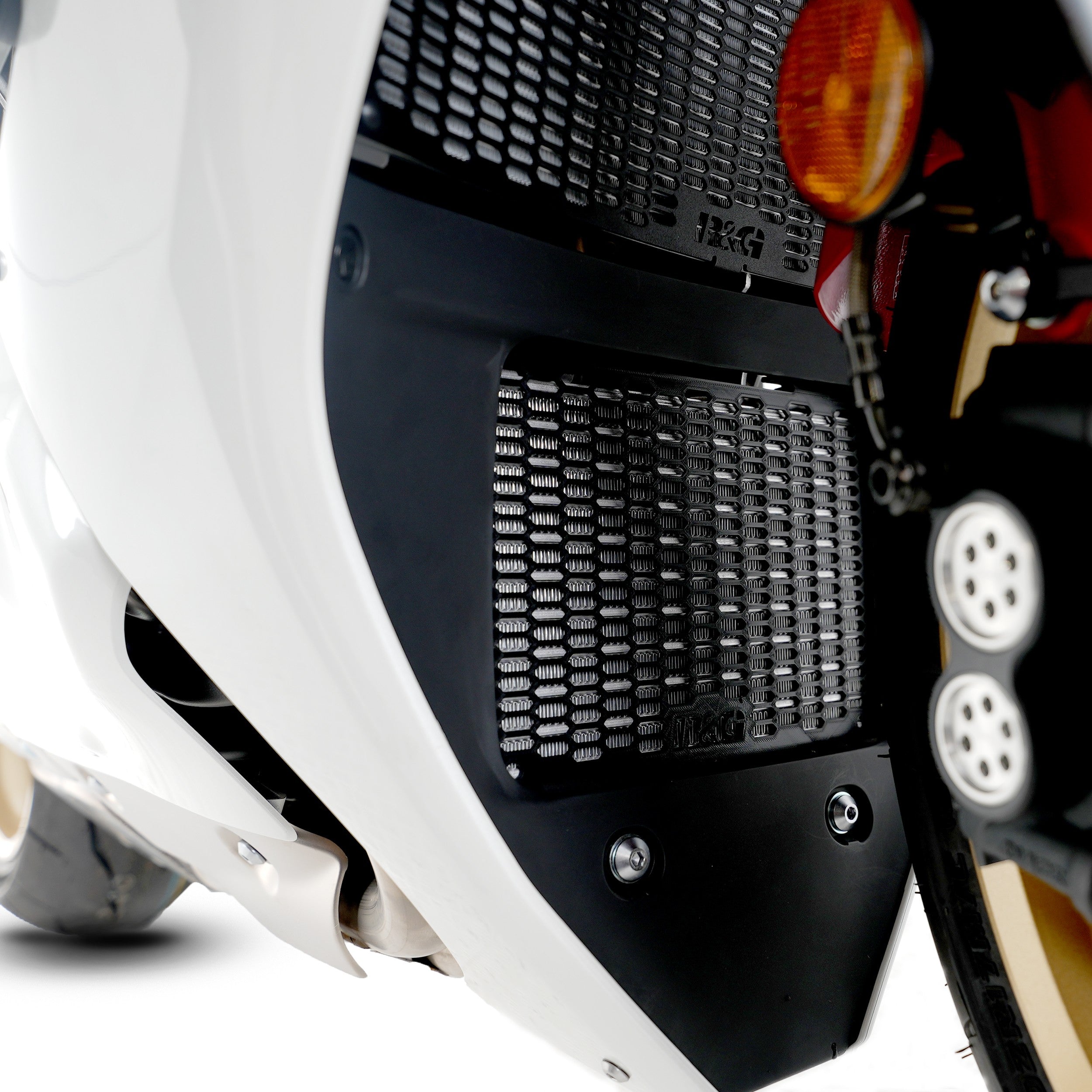 PRO Oil Cooler Guard for Yamaha YZF-R1 '15- Secondary image