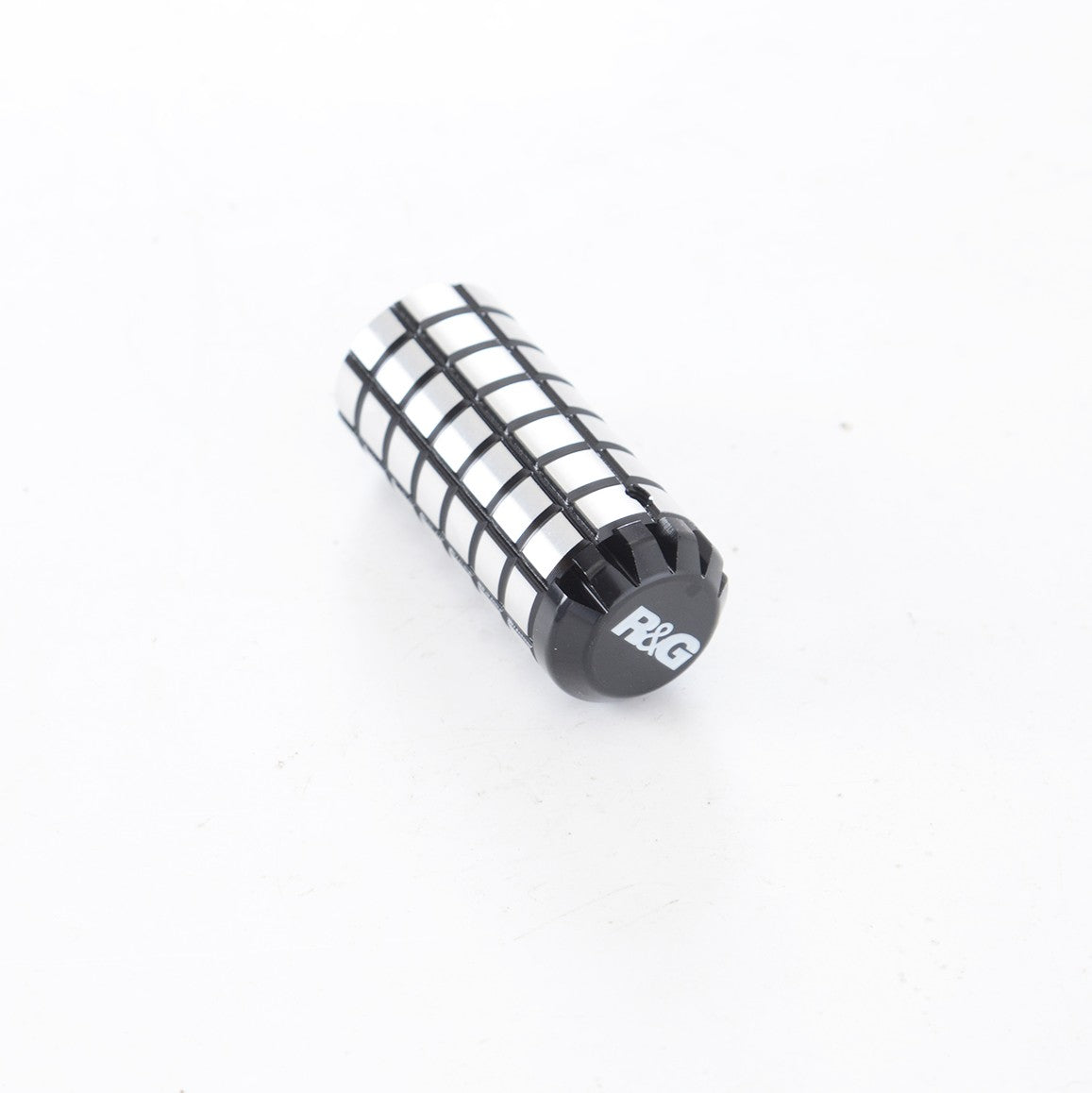 R&G Flip-Up Toe Peg- Harley Davidson Street 500 '14-, Street 750 '15-