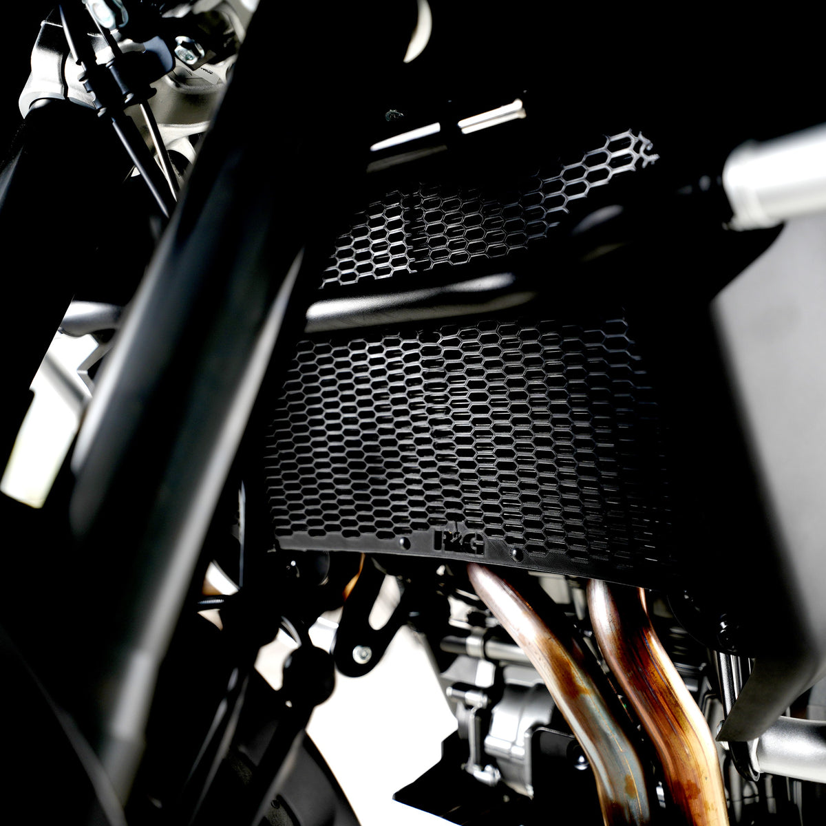 PRO Radiator Guard for CFMoto 800MT Sport / Touring / Explore '22- & 800NK '23-