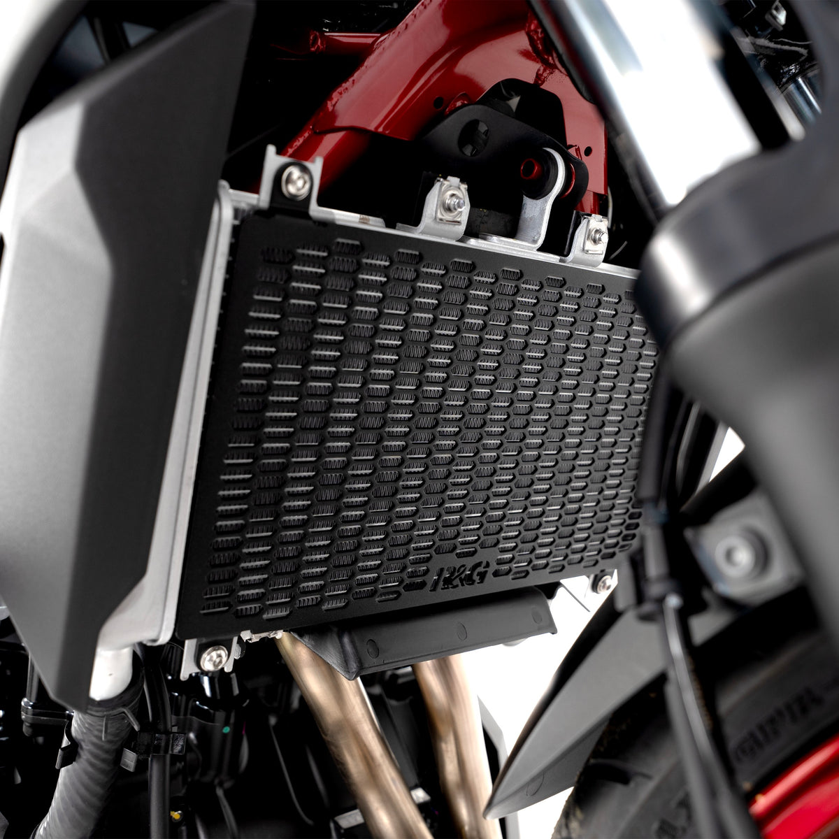 PRO Radiator Guard for Kawasaki Ninja 400 '18-, 250 '18-, Z400 '19-, Z250 '19-, Z500 '24- Ninja 500 '24- & Eliminator 500 '24-