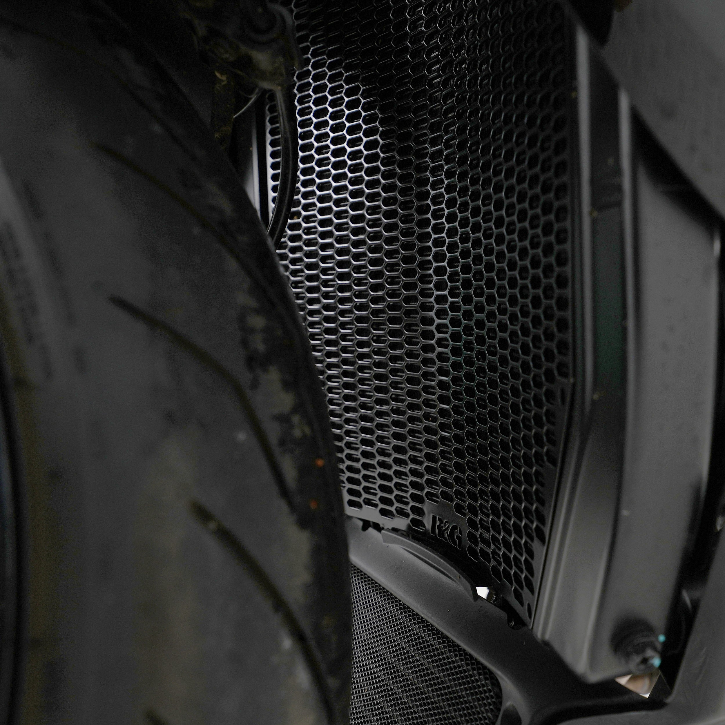 PRO Radiator Guard for Ducati Diavel V4 '23-