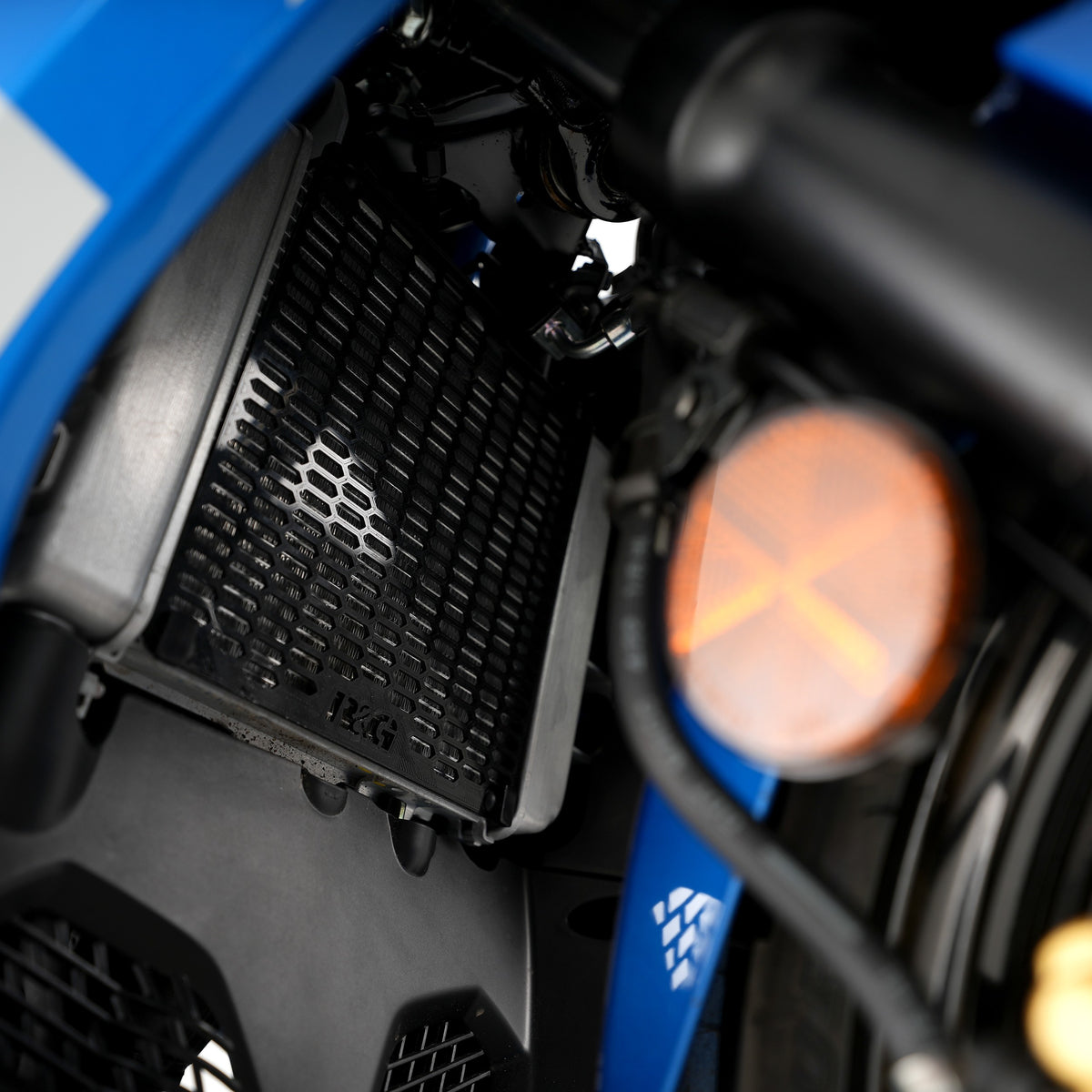 PRO Radiator Guard for Suzuki GSX-R125 '17- & GSX-S125 '17- Main image