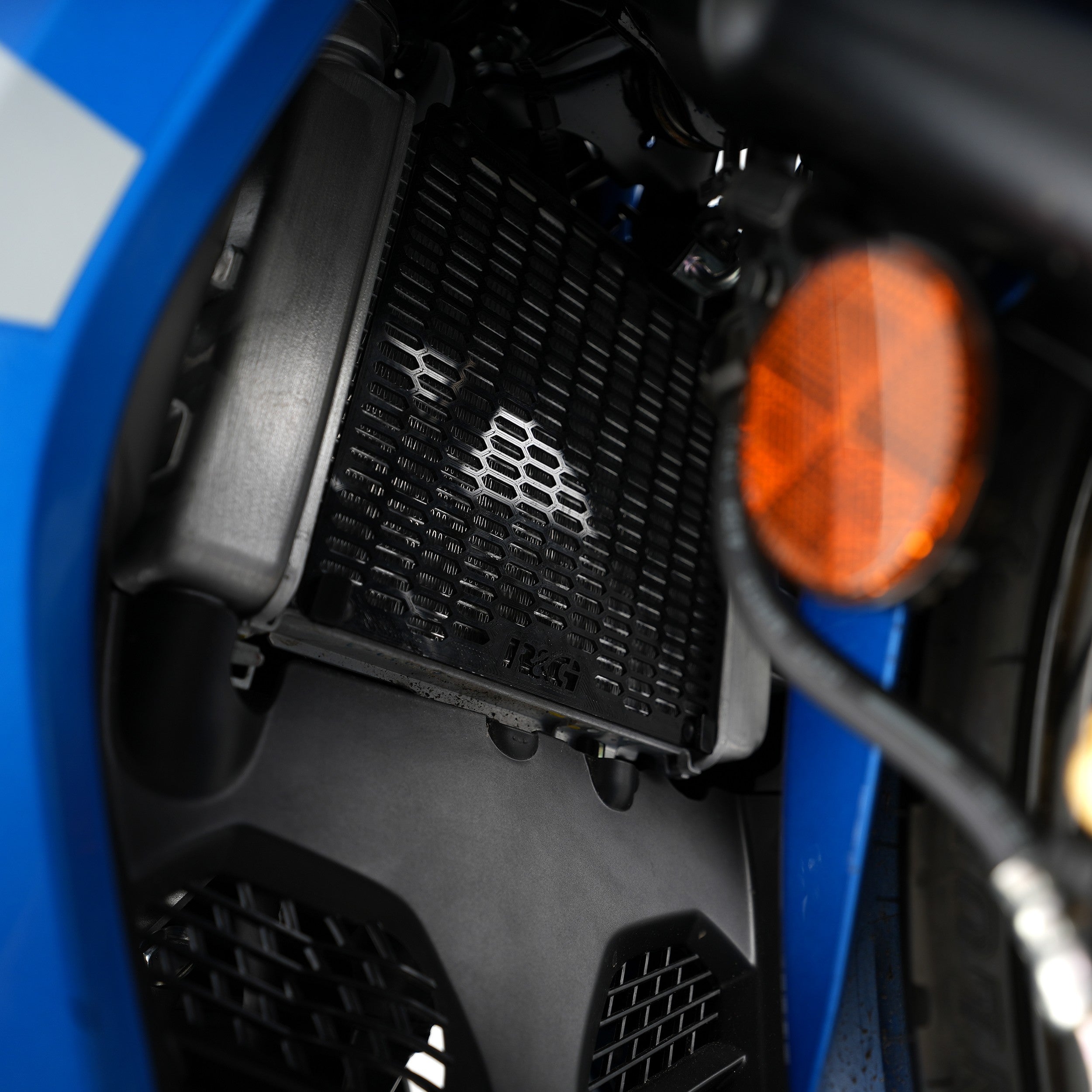PRO Radiator Guard for Suzuki GSX-R125 '17- & GSX-S125 '17- Secondary image