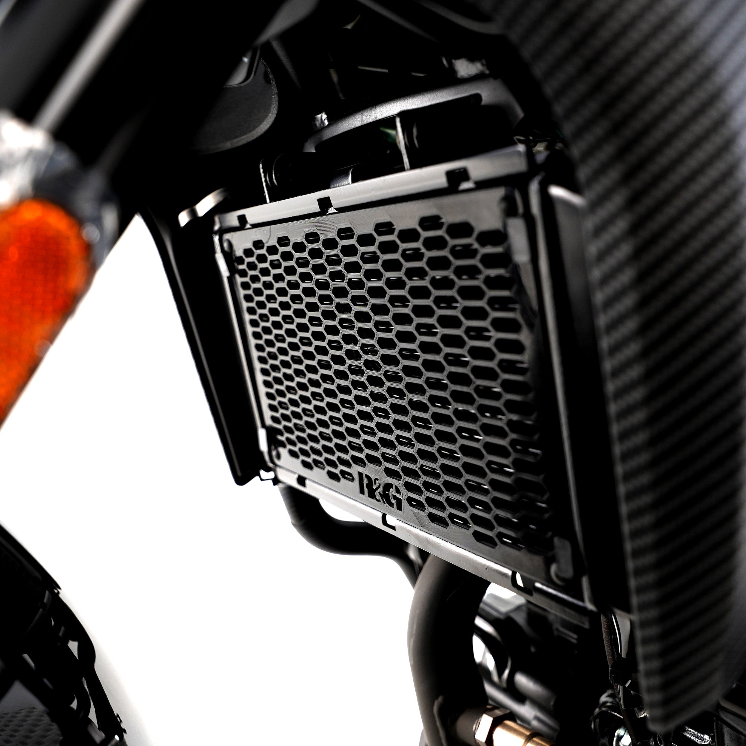 PRO Radiator Guard for CFMoto 300NK '21- Secondary image