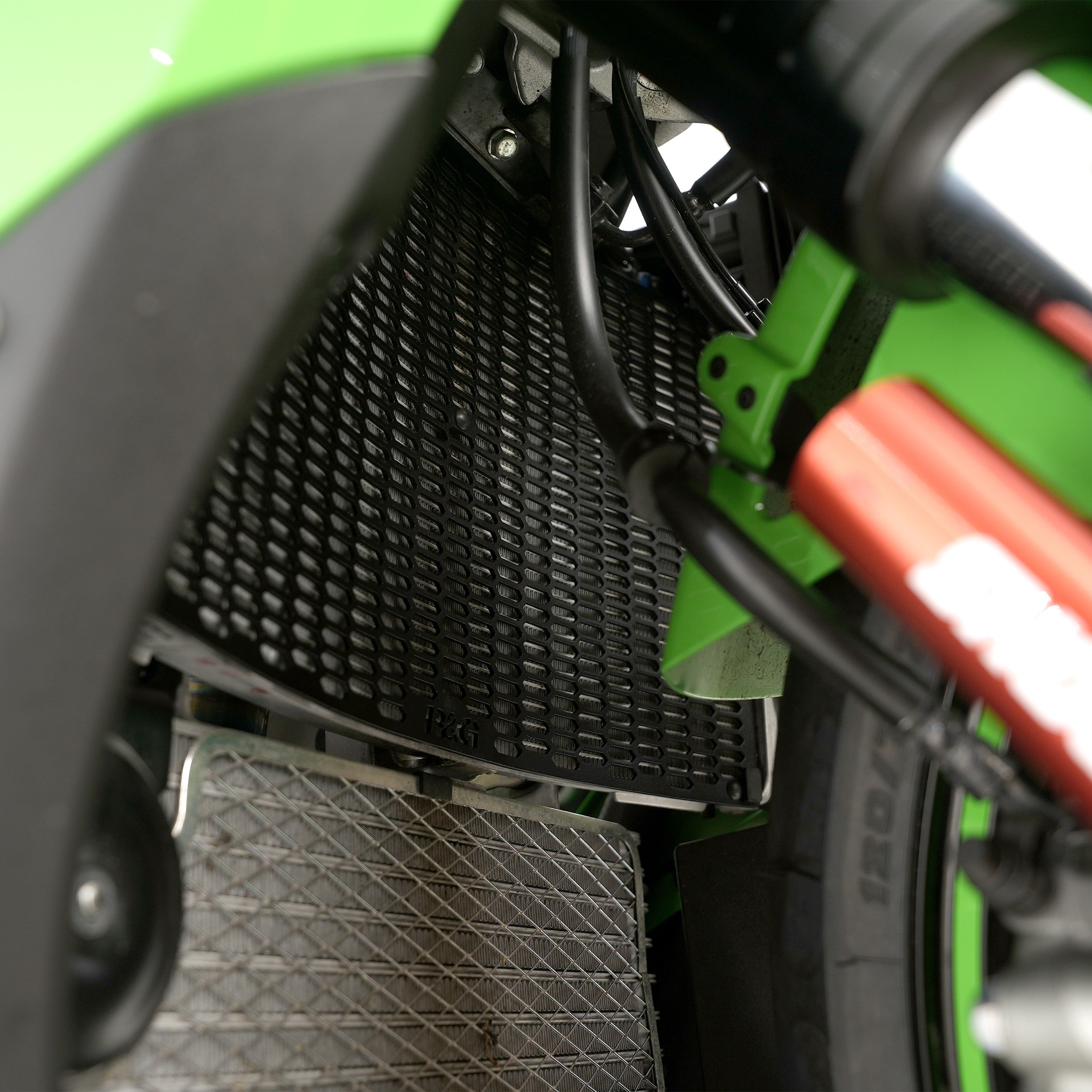 PRO Radiator Guard Kawasaki ZX-10RR /ZX-10R '21- Secondary image