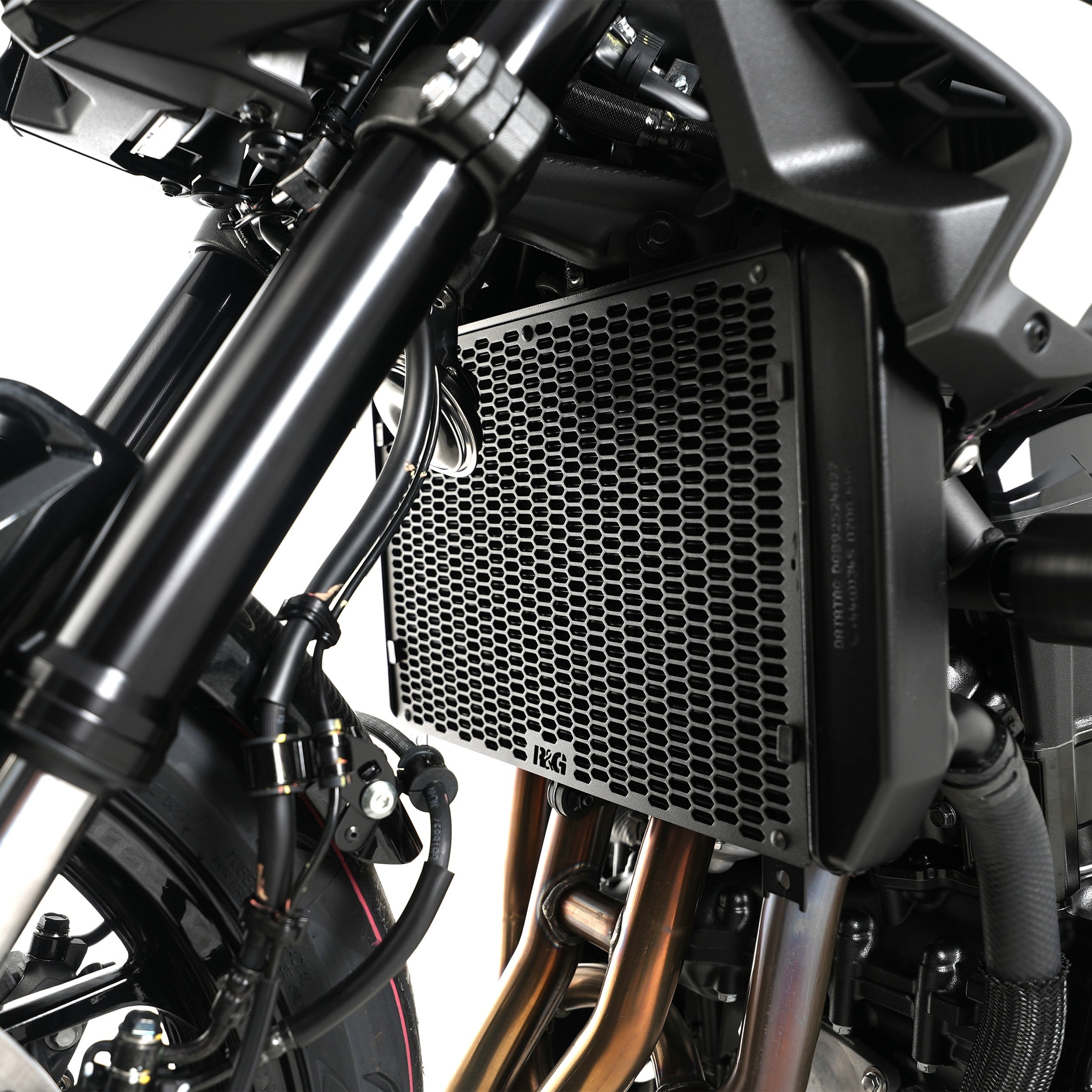 PRO Radiator Guard for Kawasaki Z900 '25-, Z900RS '25- & Z900RS Cafe '25- Secondary image