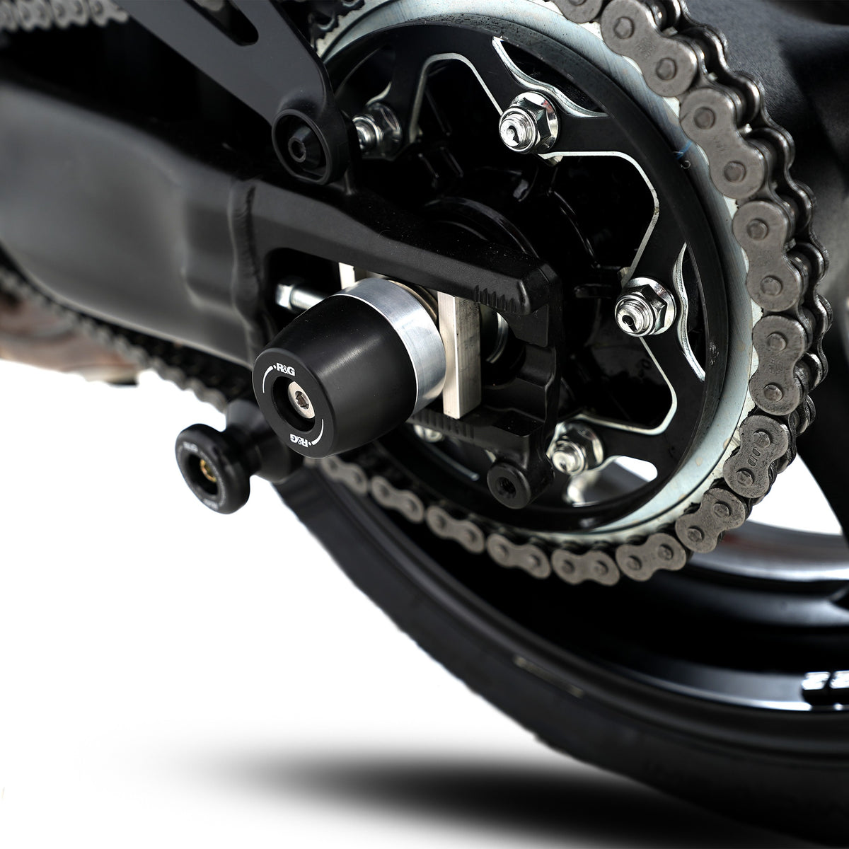 APEX Swingarm Protectors for Yamaha YZF-R9 '25- / MT-09 (SP) '21- / Tracer 9 GT '21- / Tracer 9 GT Plus '25- / XSR900 (GP) '22-