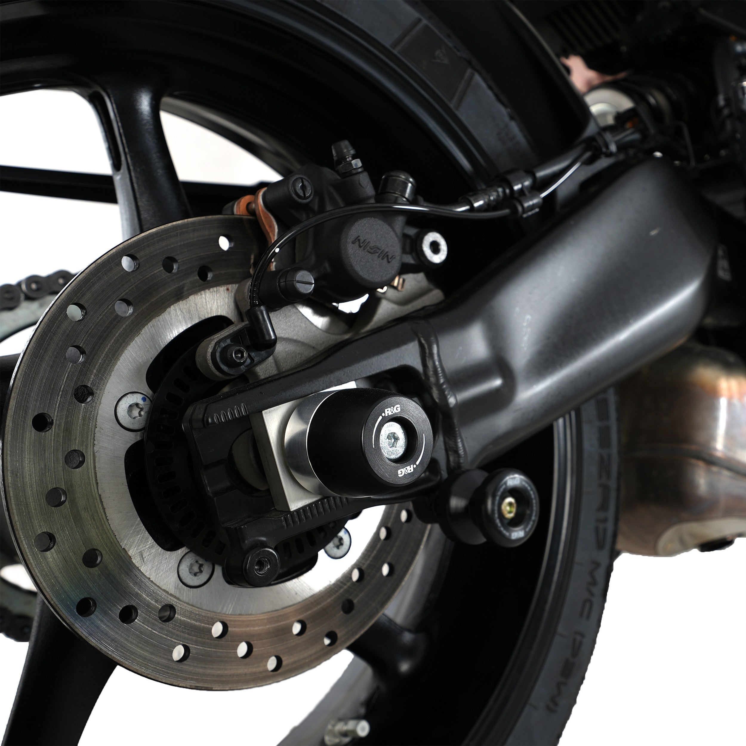 APEX Swingarm Protectors for Yamaha YZF-R9 '25- / MT-09 (SP) '21- / Tracer 9 GT '21- / Tracer 9 GT Plus '25- / XSR900 (GP) '22- Main image