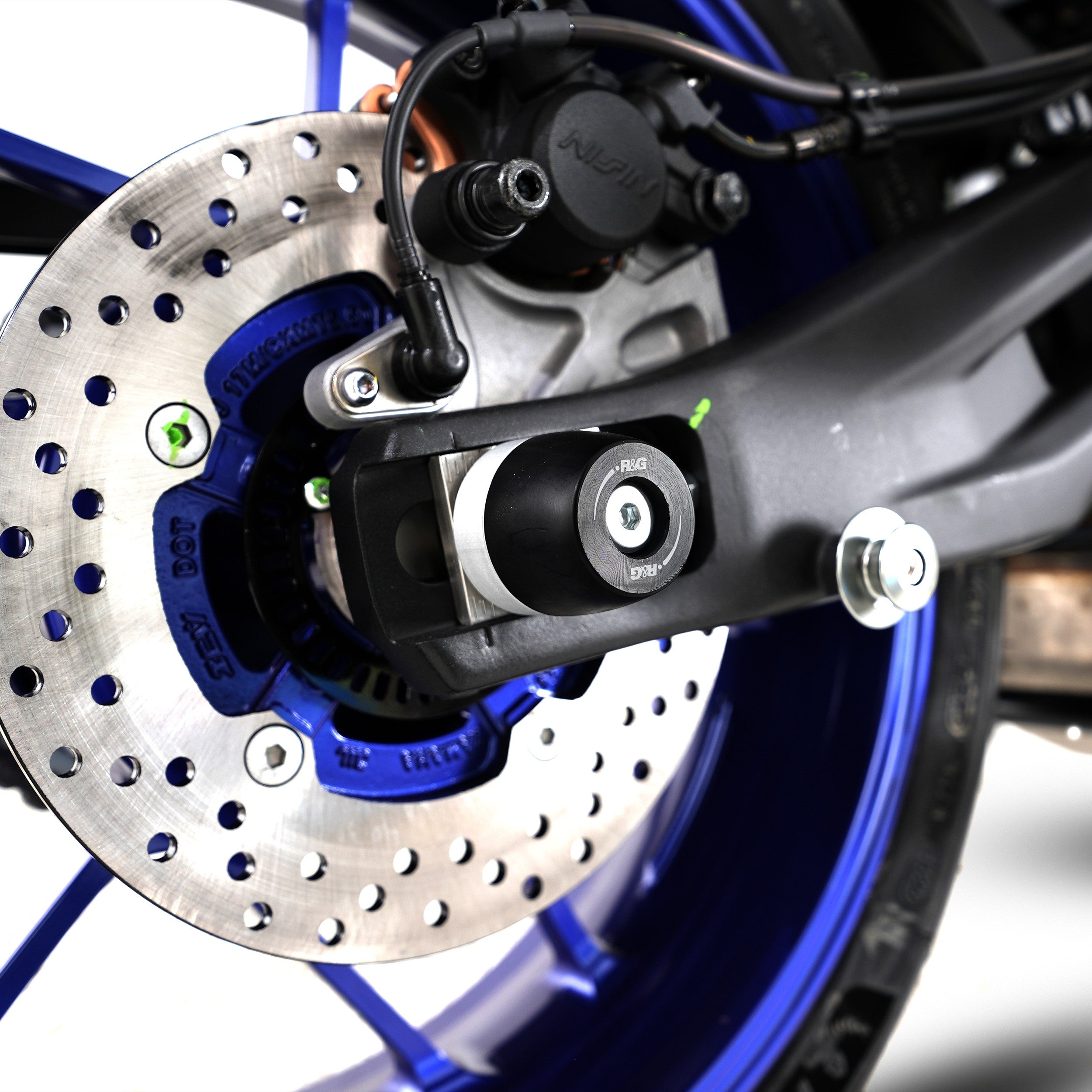 APEX Swingarm Protectors for the Yamaha Tracer 7(GT) '21- Secondary image