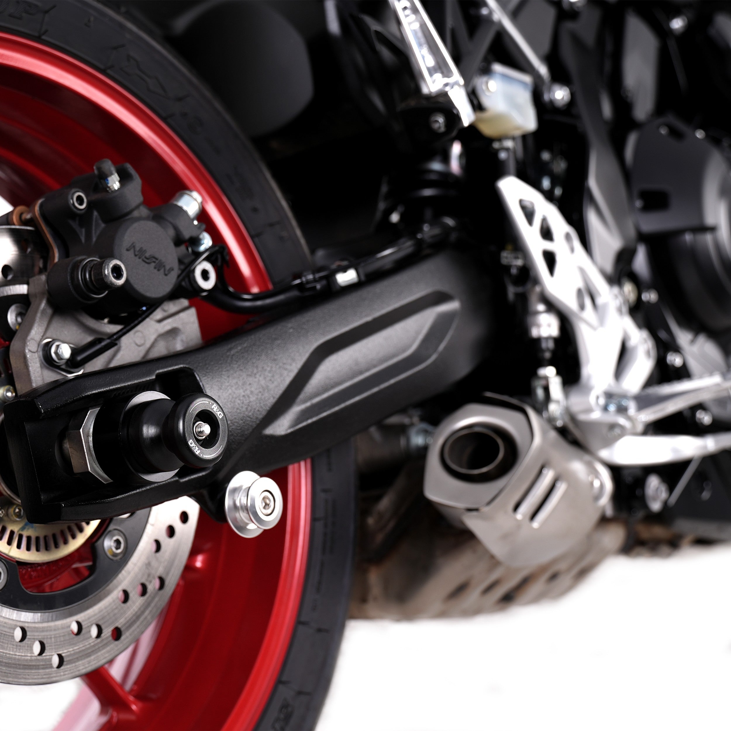 Spindle Sliders for the Suzuki GSX-8S '23-, GSX-8T '25-, GSX-8TT '25-,Suzuki V-STROM 800DE '23- & Suzuki GSX-8R '24- Main image