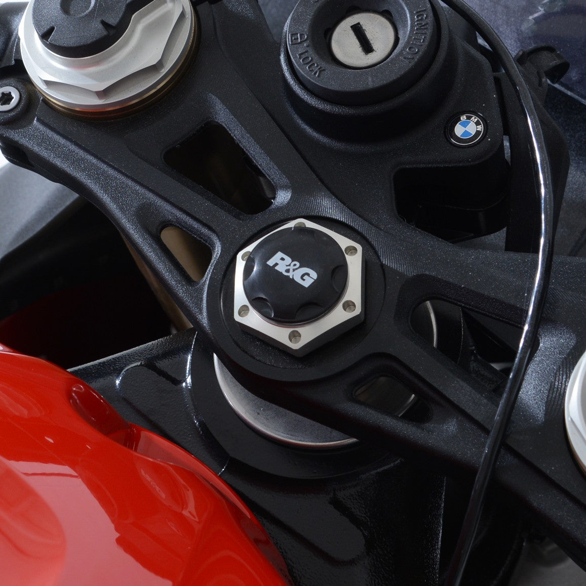 Top Yoke Cap for  BMW S1000RR '19- , S1000R/ Sport/  M Sport '21- '24, M1000RR '21-'22, Triumph Trident 660 '21-,  Daytona 660 '24-, Tiger Sport 660 '22-'24, Tiger Sport 800 '25- & Moto Guzzi V100 '23-