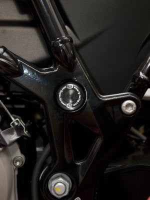 Frame Plug