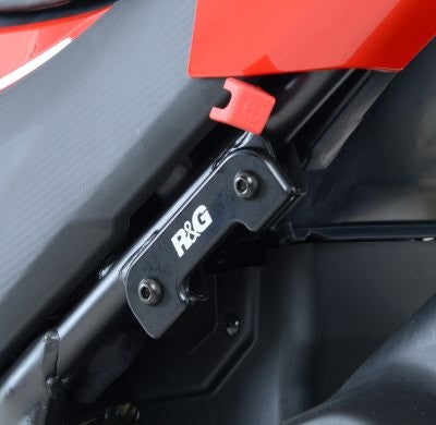 Rear Foot Rest Blanking Plate for Honda CBR300R, CBR500R & CB500F (upto '15), CB400X & CB500X '13-'18, NX500 '24-