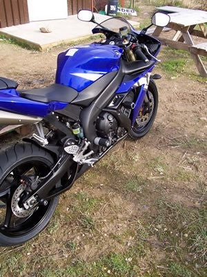 Crash Protectors - Classic Style for Yamaha YZF-R1 lowers '04-'06 (swingarm pivot) Main image