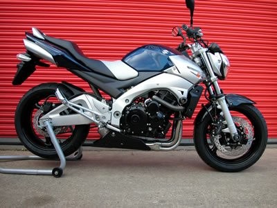 Crash Protectors - Classic Style for Suzuki GSR 600 (2006 onwards)