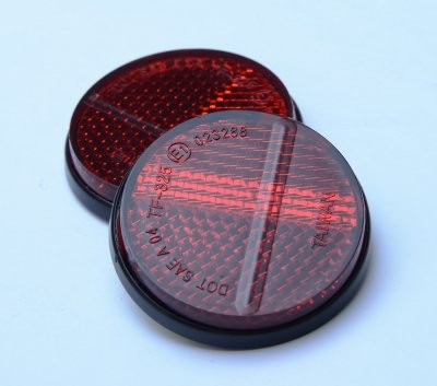 Licence Plate Reflector 4cm E-Marked Main image