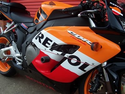 Crash Protectors - Classic Style for the Honda CBR1000RR Fireblade '04- '07